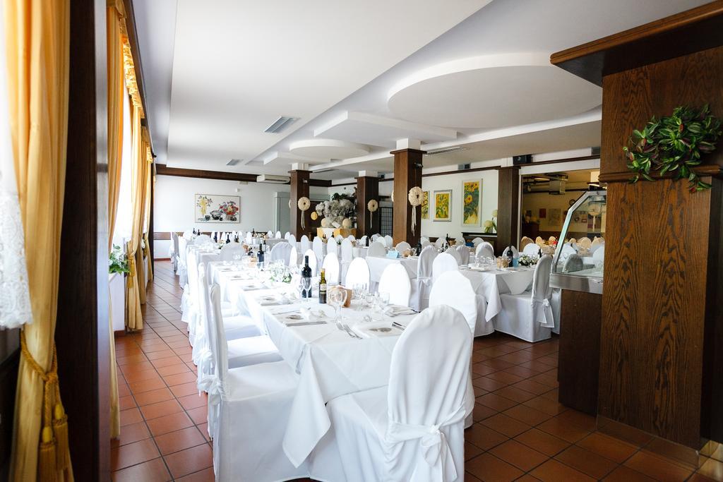 Hotel Olimpic Baselga di Pinè Eksteriør billede