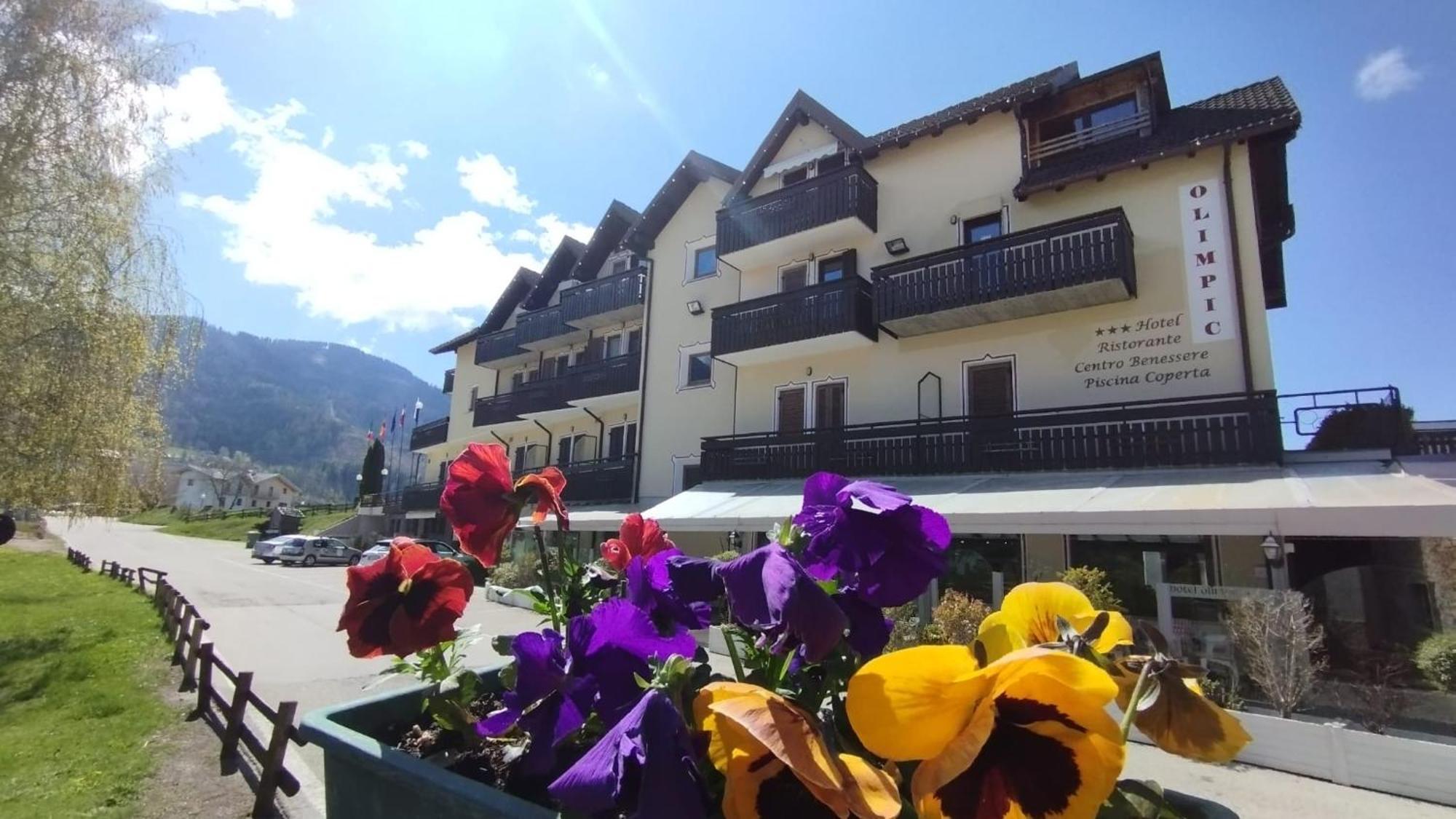 Hotel Olimpic Baselga di Pinè Eksteriør billede