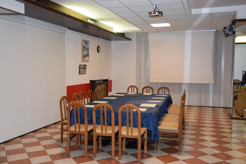 Hotel Olimpic Baselga di Pinè Eksteriør billede