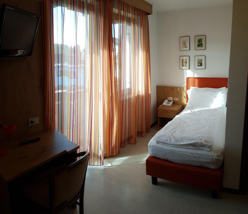 Hotel Olimpic Baselga di Pinè Eksteriør billede